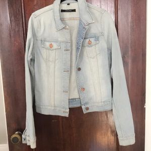 Light wash jean jacket!